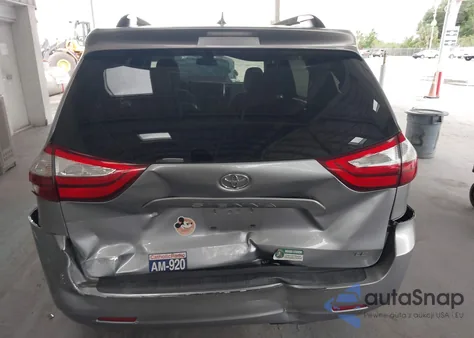 2018 Toyota Sienna Le 8 Passenger из США, поврежденный, VIN 5TDKZ3DC4JS942314